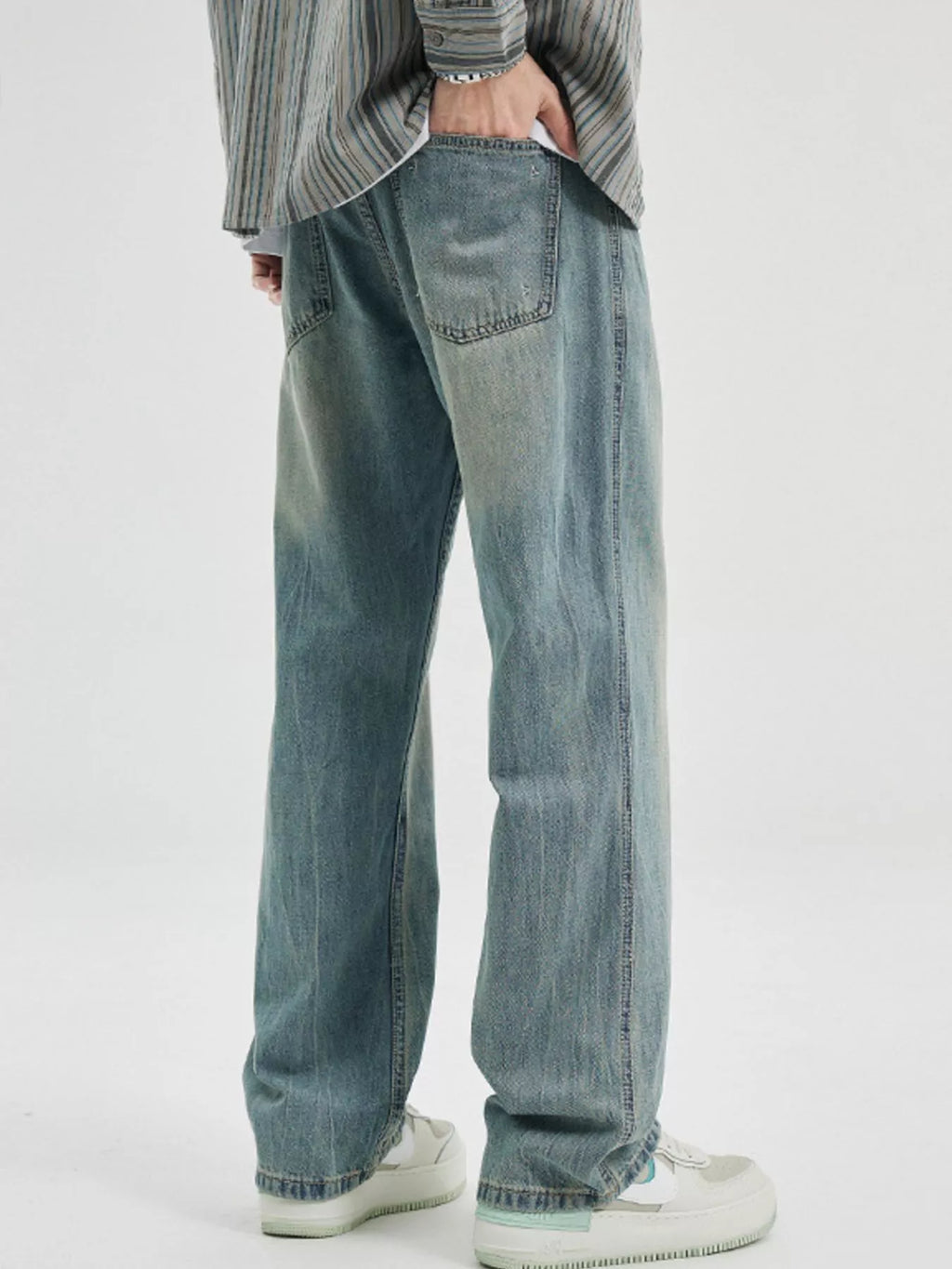 Men's Washed Wide Leg Jeans