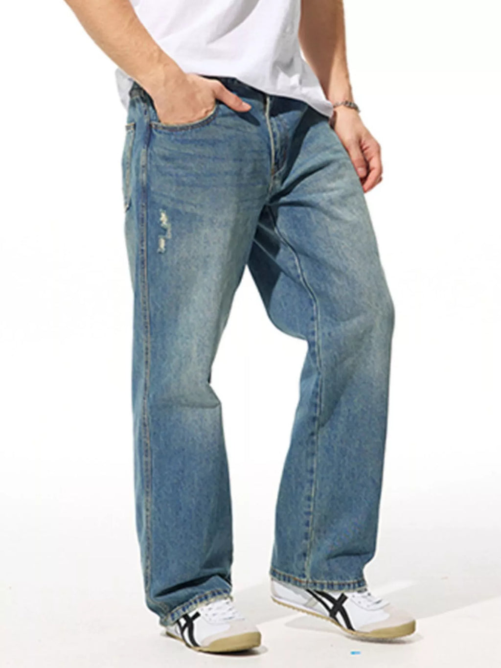 Men's Relaxed Fit Wash Jeans
