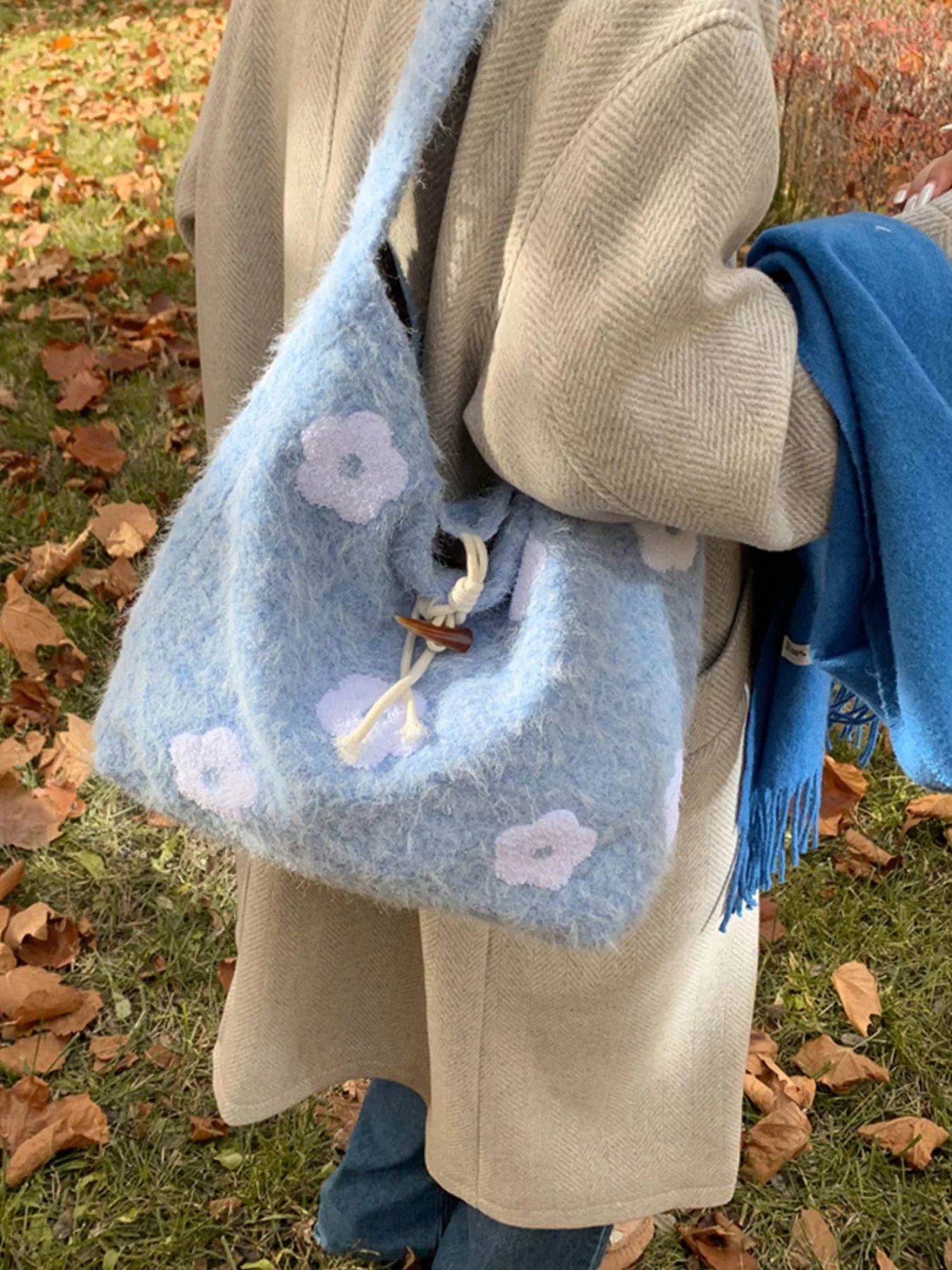 Floral Applique Handbag