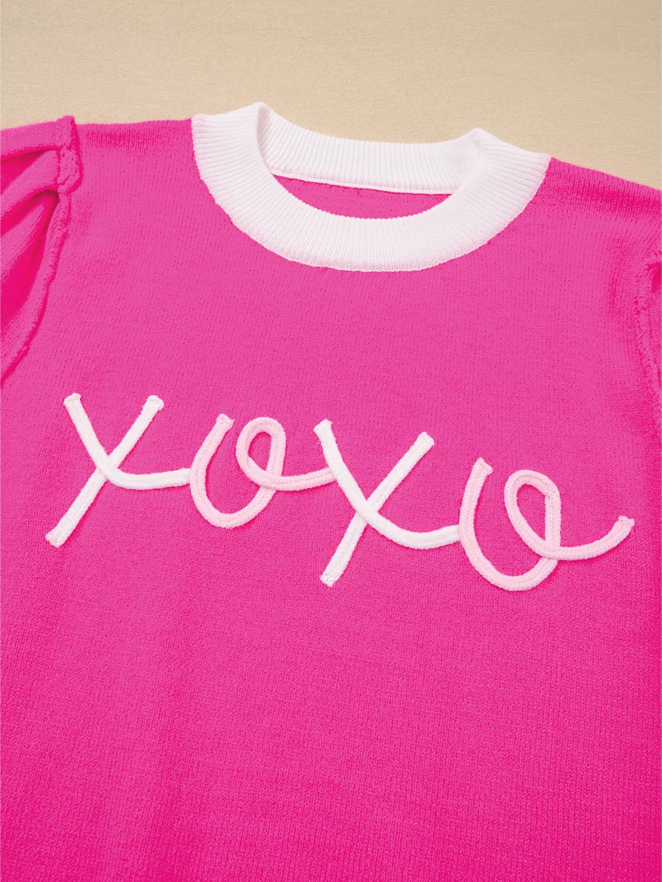 XOXO Valentines Contrast Trim Crew Neck Short Sleeve Sweater