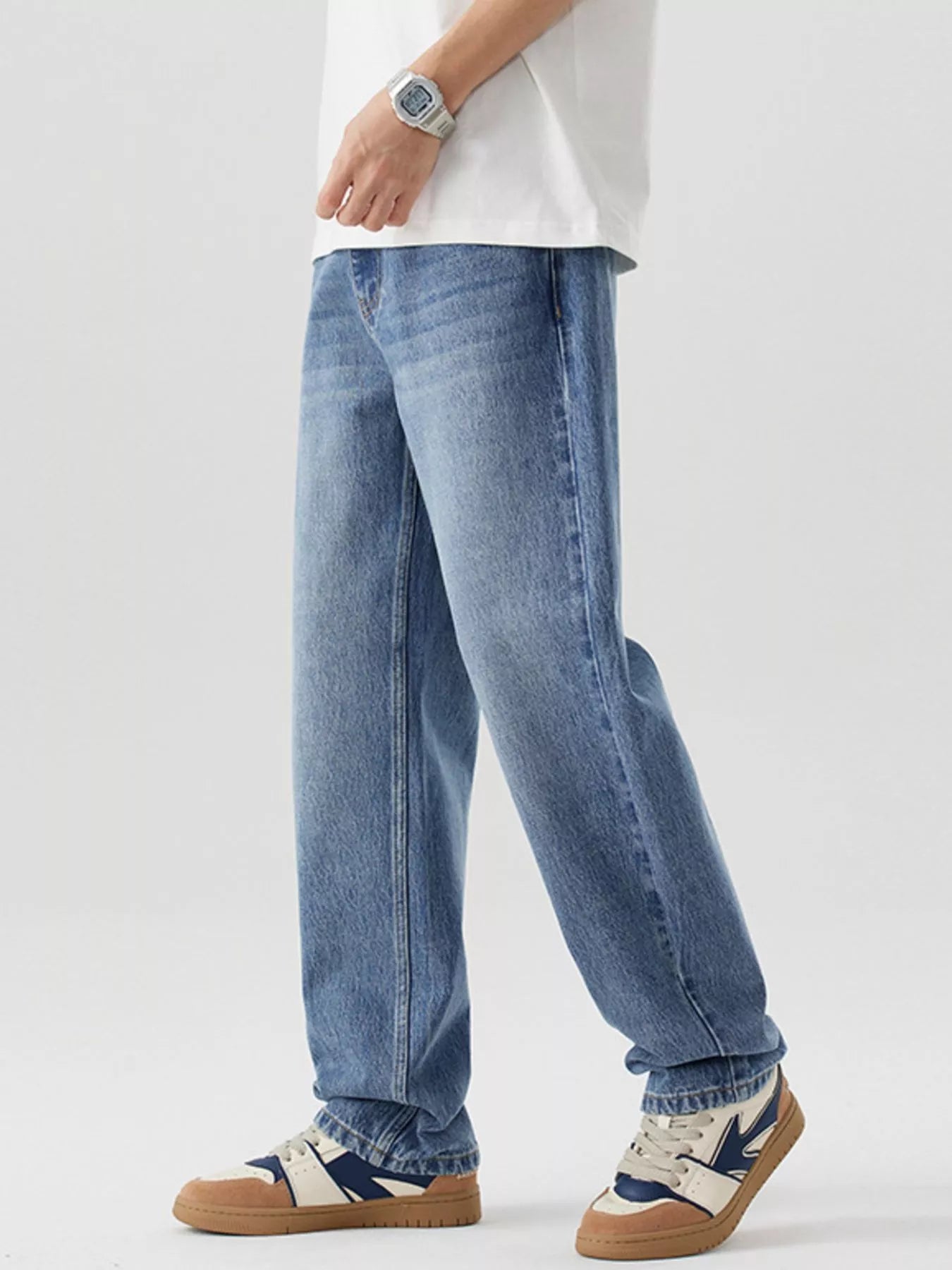 Men's Relaxed Fit Wash Jeans