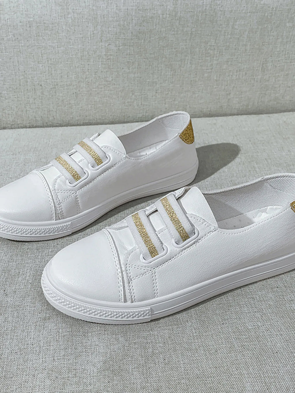 Round Toe Flat Sneakers