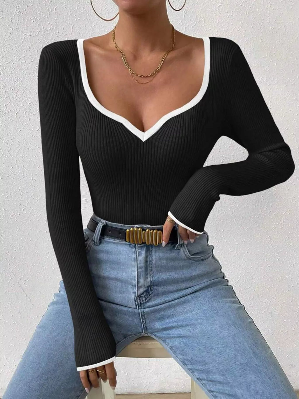 Contrast Trim Long Sleeve Knit Top