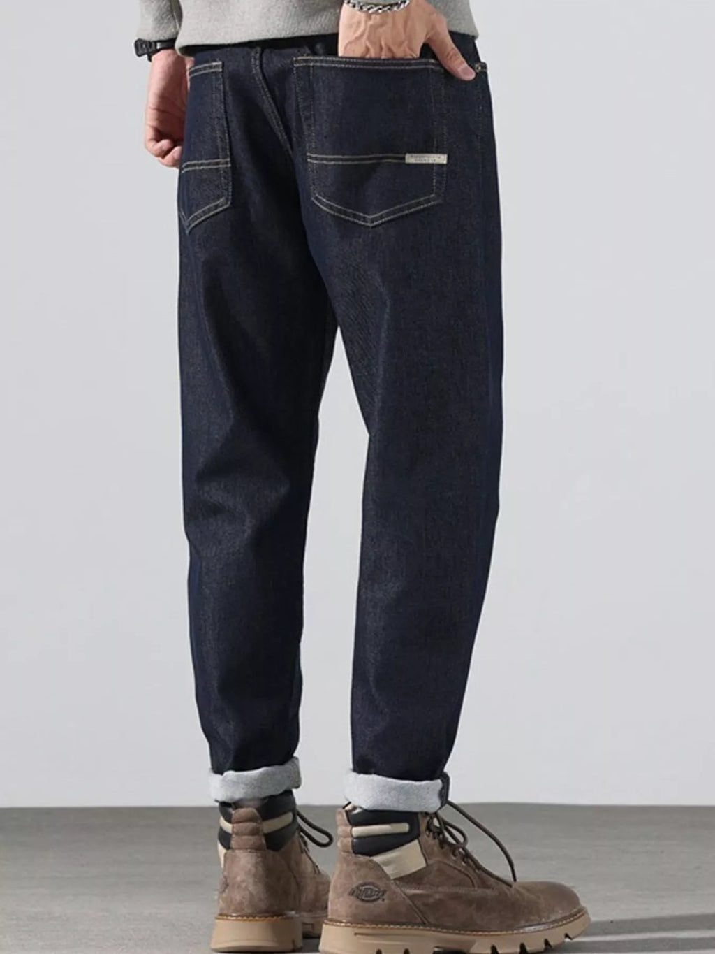 Men's Pocketed Loose Fit Jeans