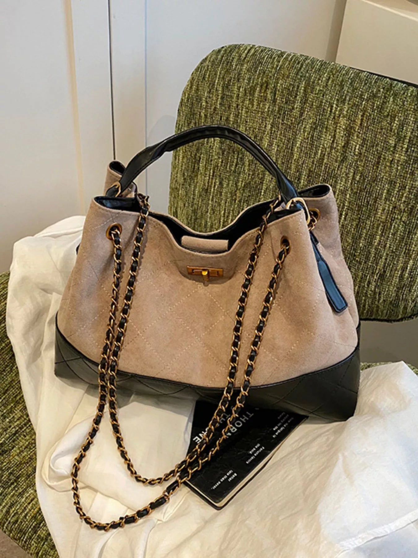 Quilted Leather Chain Strap Crossbody Bag