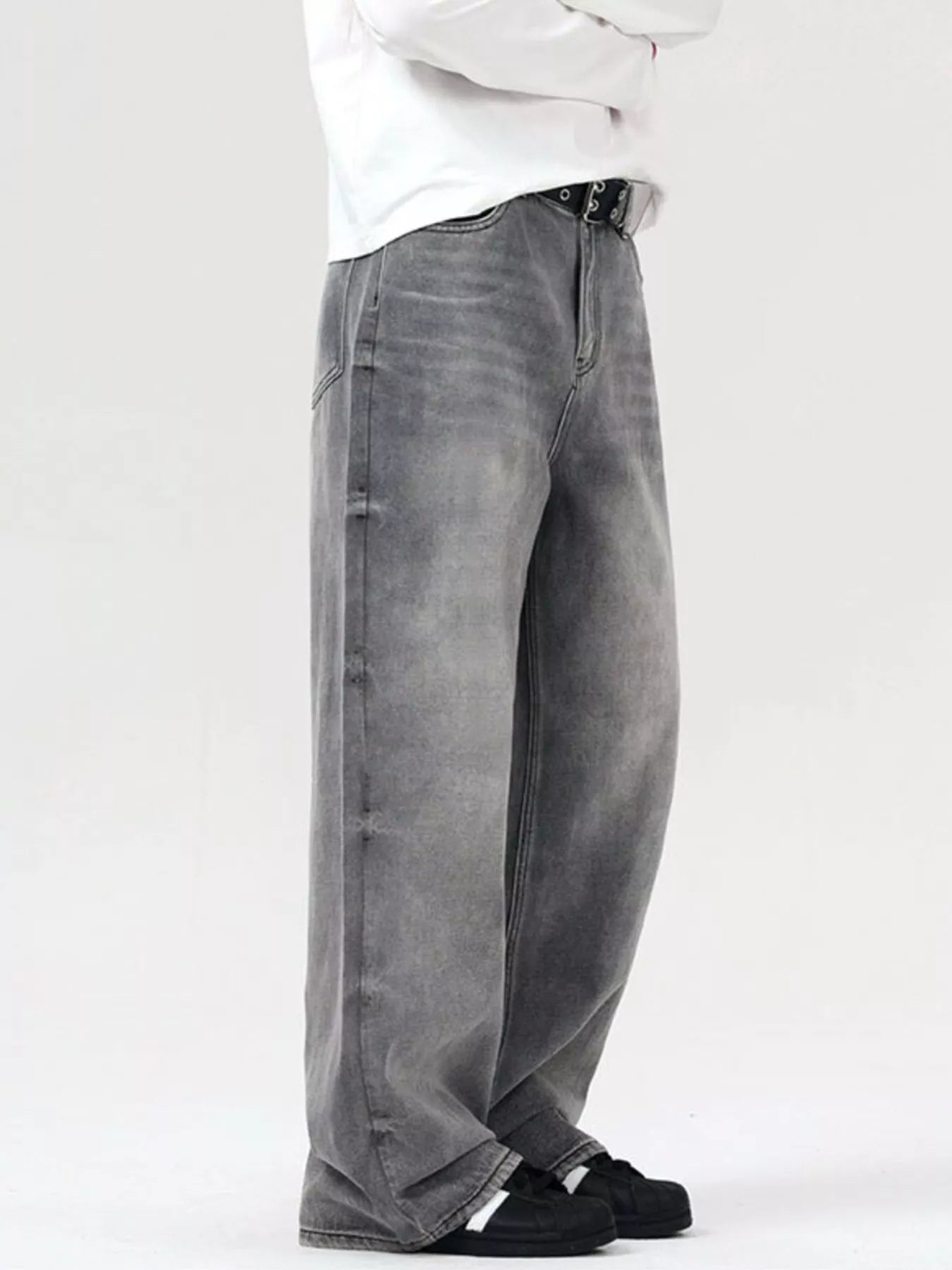 Men's Vintage Wash Wide Leg Jeans
