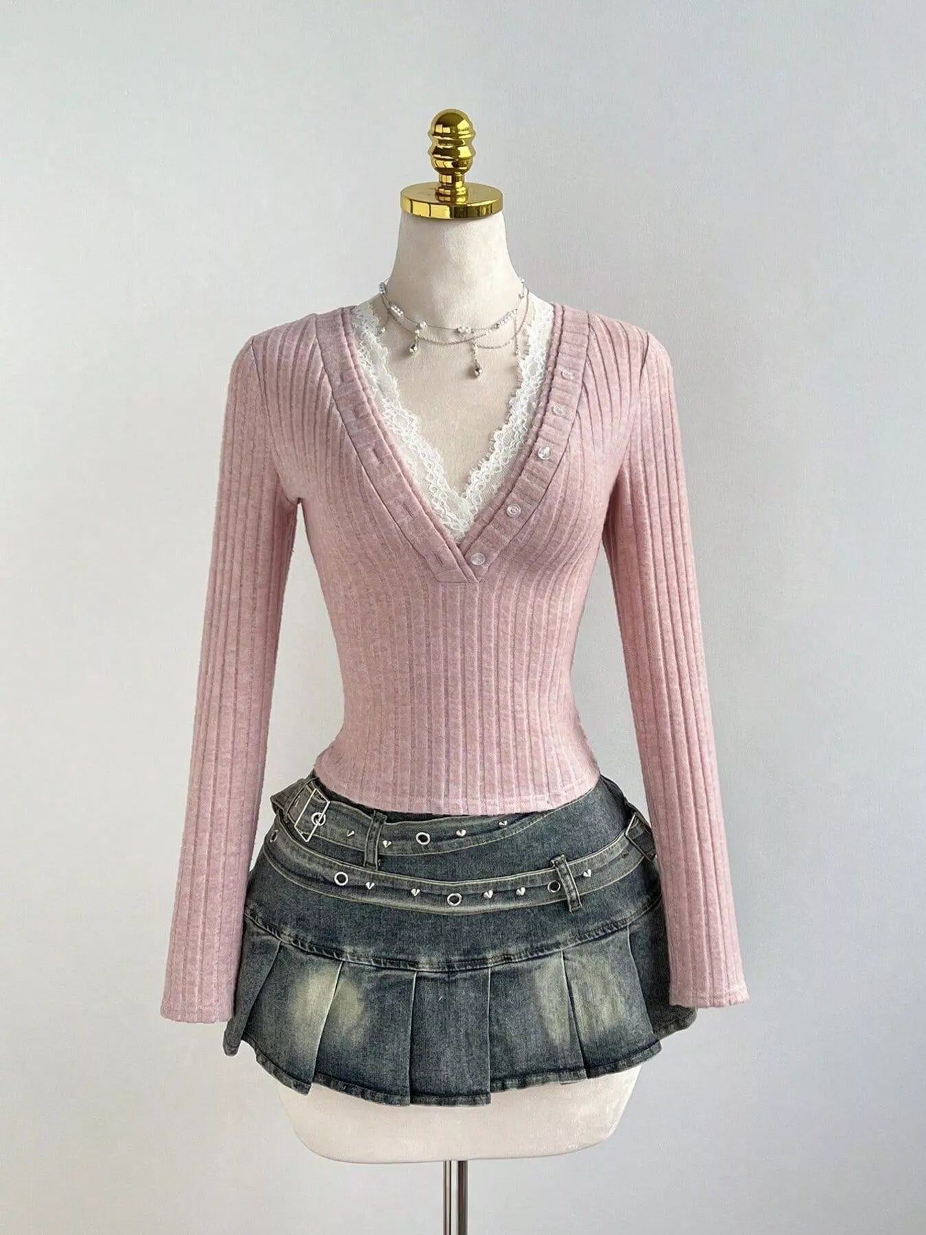 V-Neck Lace Trim Ribbed Knit T-Shirt
