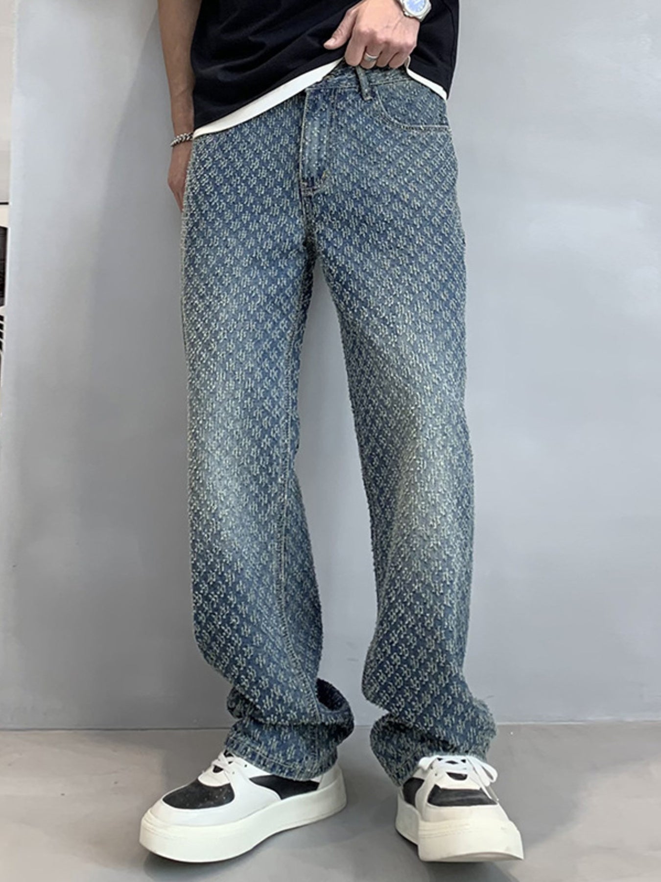 Men's Textured Pattern Relaxed Fit Jeans
