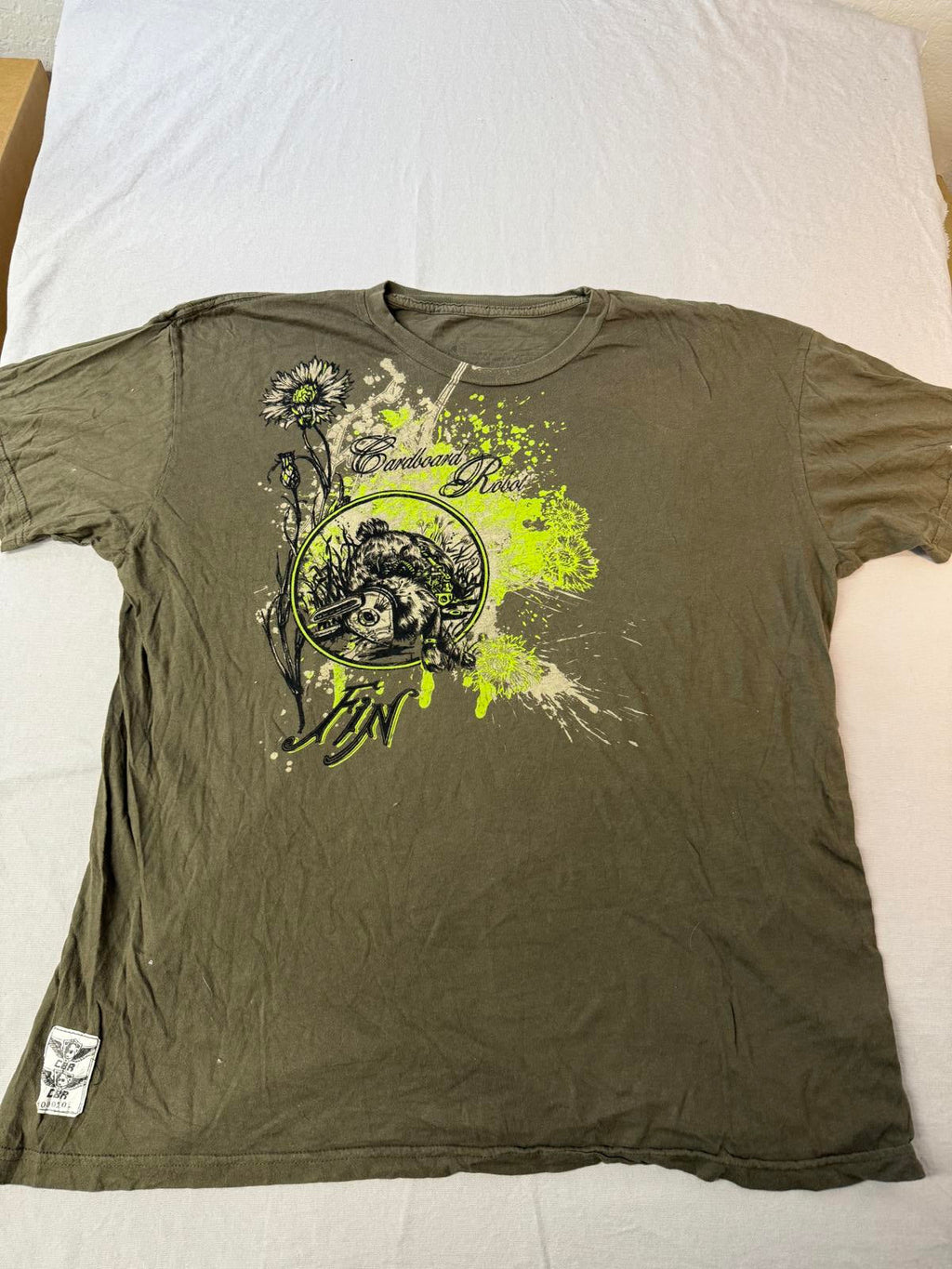 Y2K Cardboard Robot Movie T-shirt Mason Brown Tee - XXL