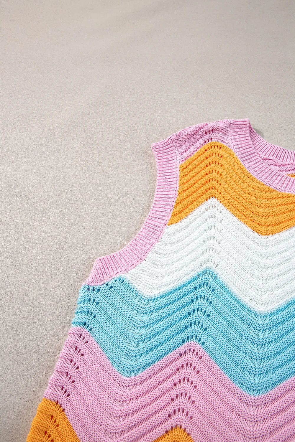 Round Neck Color Block Sweater Vest