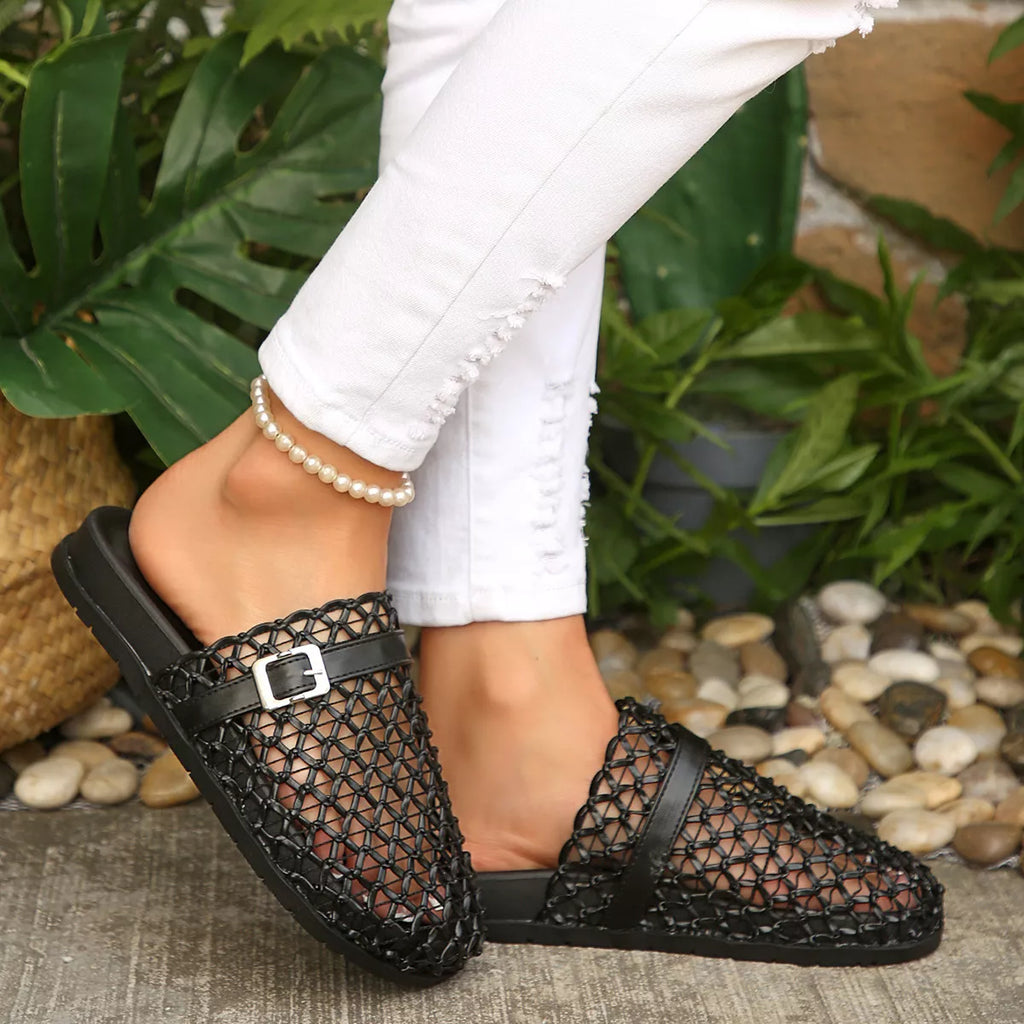 Round Toe Buckle Sandals