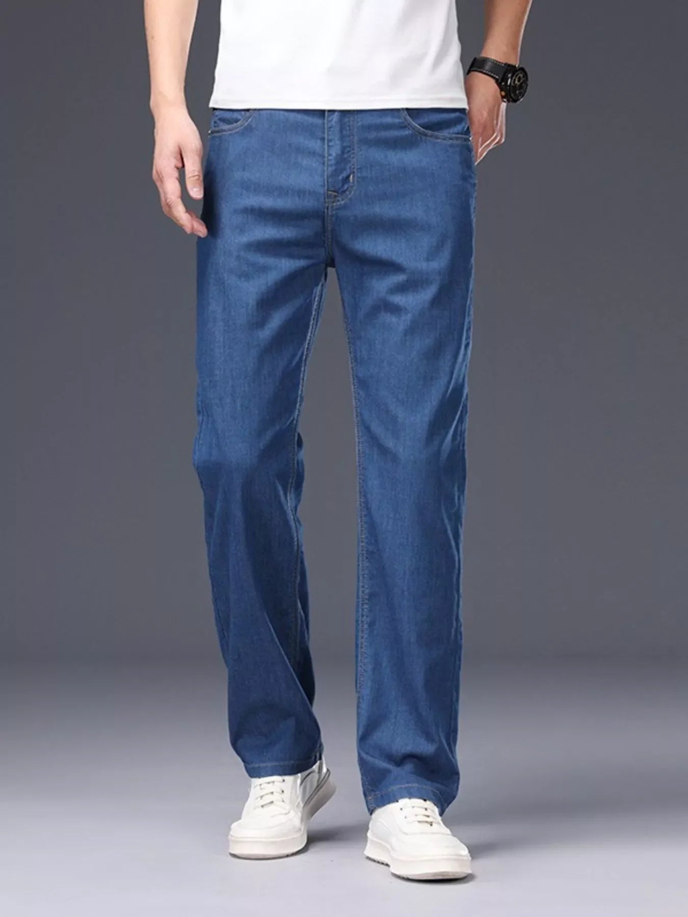 Men's Loose Fit Jeans with Pockets