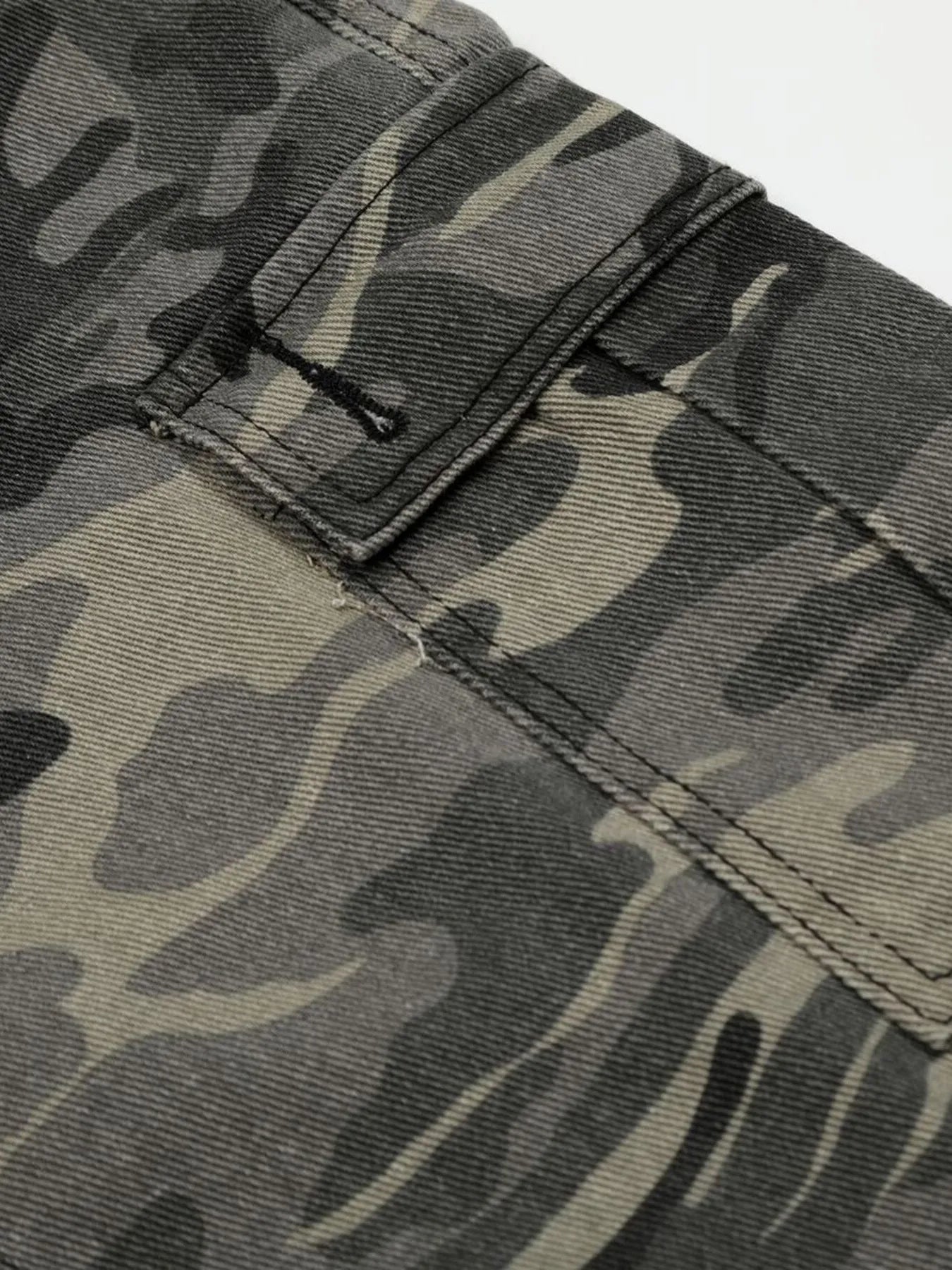 Men's Camouflage Cargo Capri Jeans