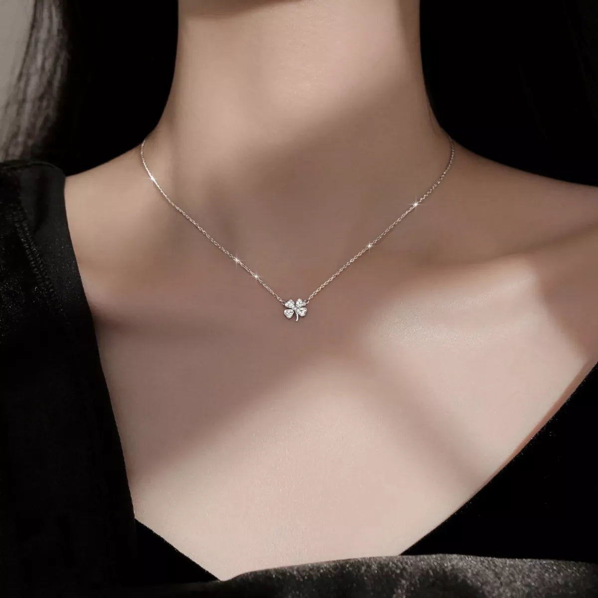 925 Sterling Silver Zircon Four Leaf Clover Necklace