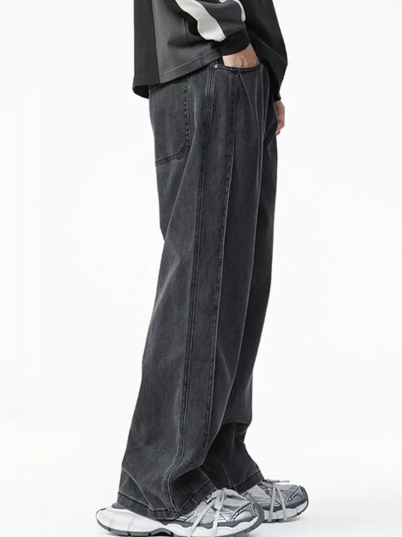 Men's Washed Relaxed Fit Wide Leg Jeans