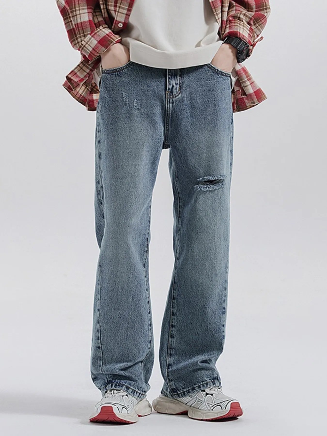 Men's Vintage Distressed Relaxed Fit Jeans