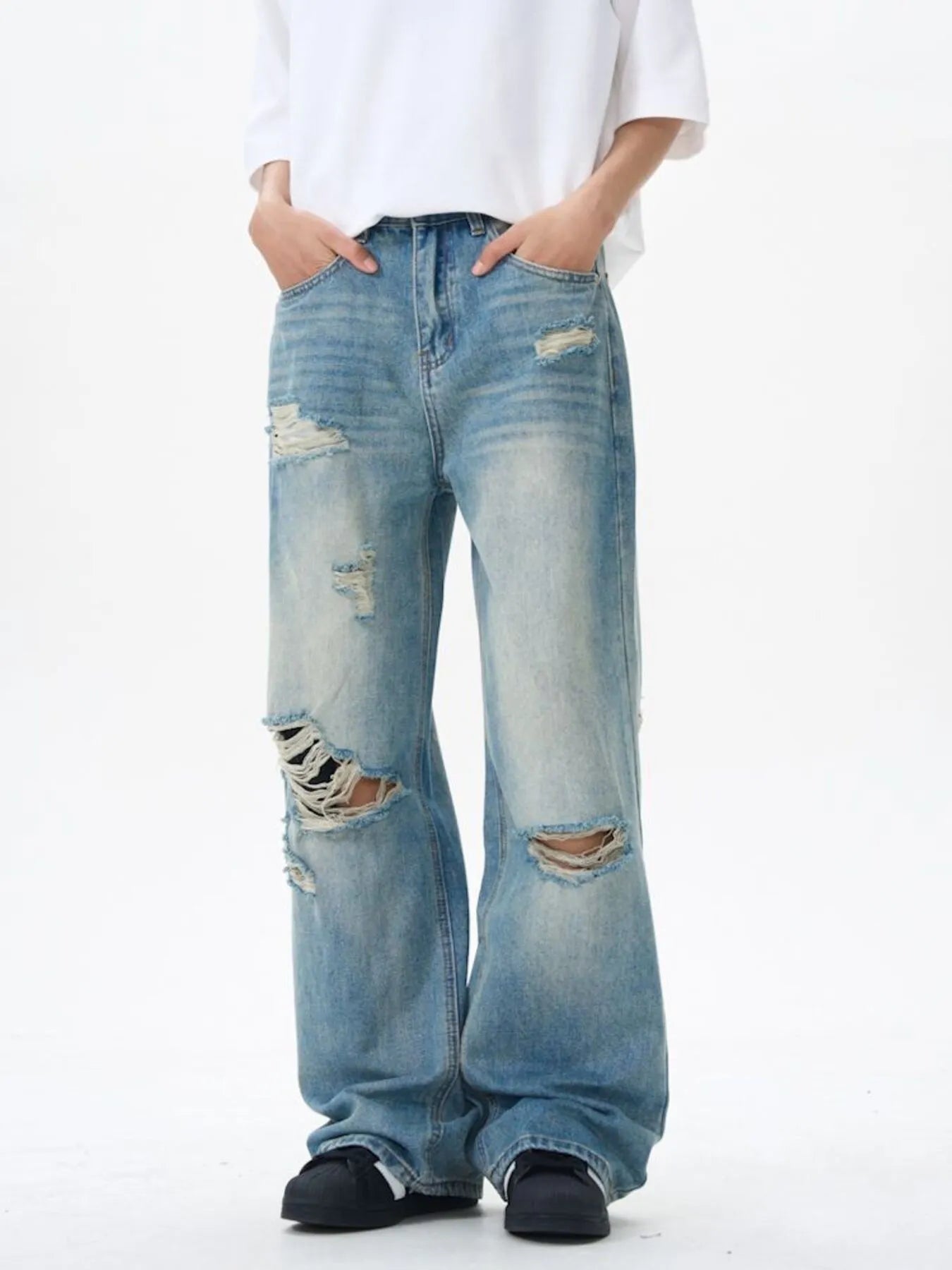 Men's Distressed Wide Leg Jeans