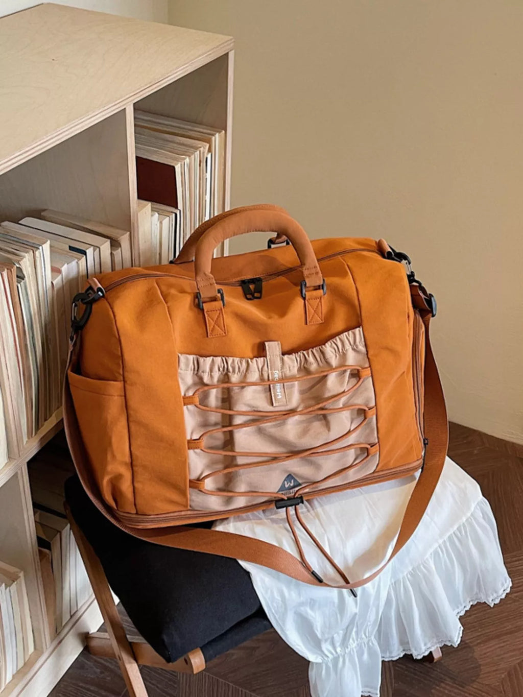 Duffel Bag with Multiple Pockets
