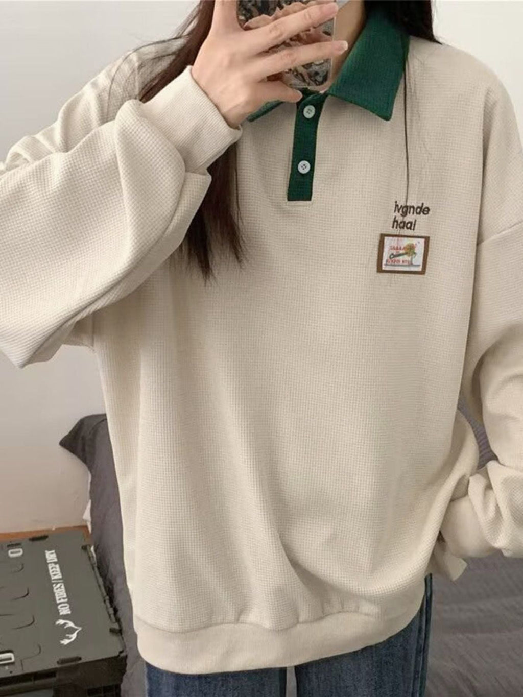 Contrast Collar Dropped Shoulder Sweatshirt