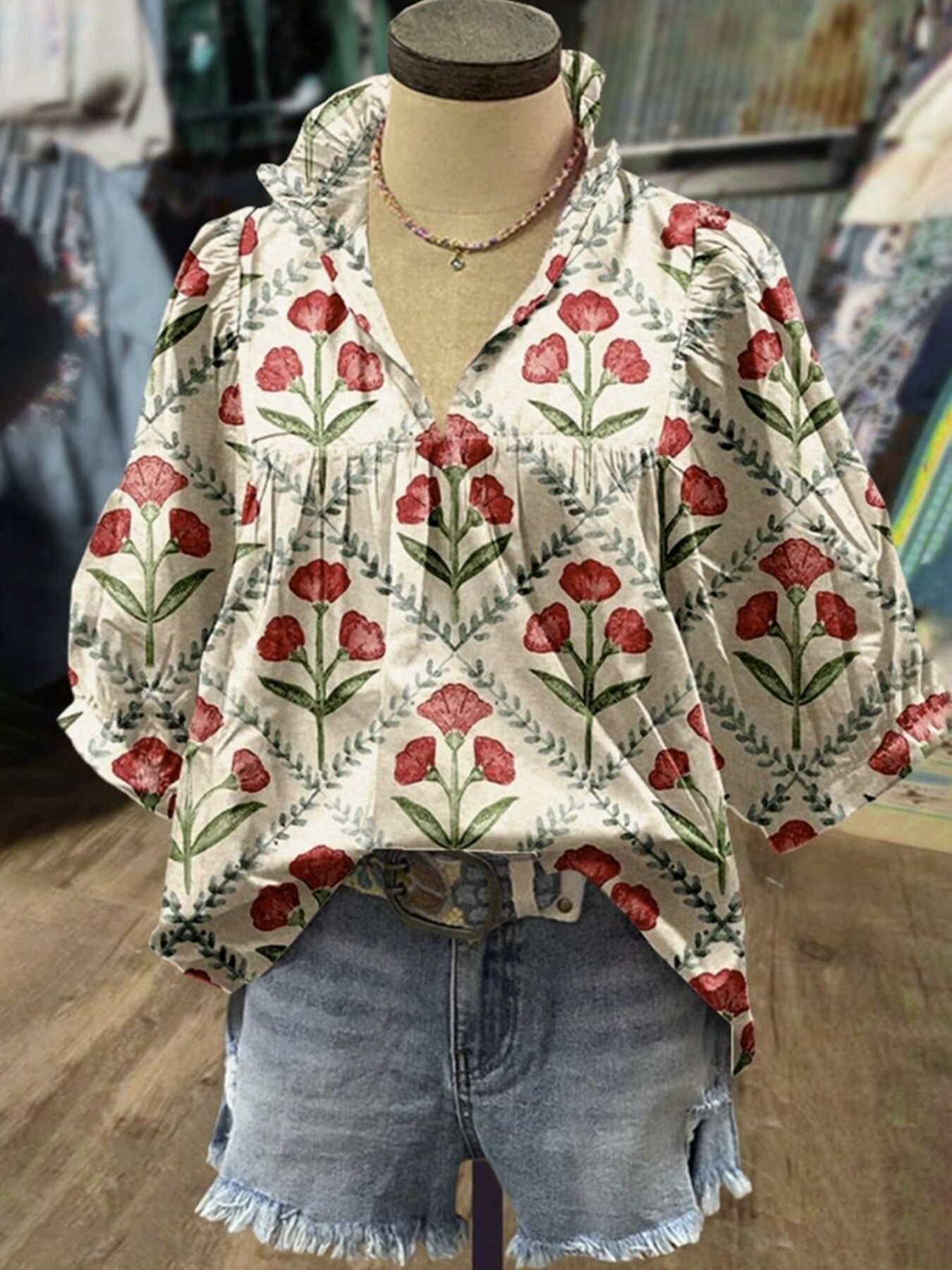 Floral Print Ruffle Collar Blouse
