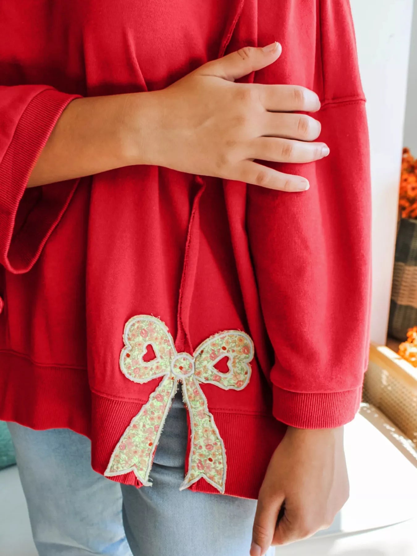 Floral Bow Patched Exposed Seam Patchwork Slit Baggy Sweatshirt