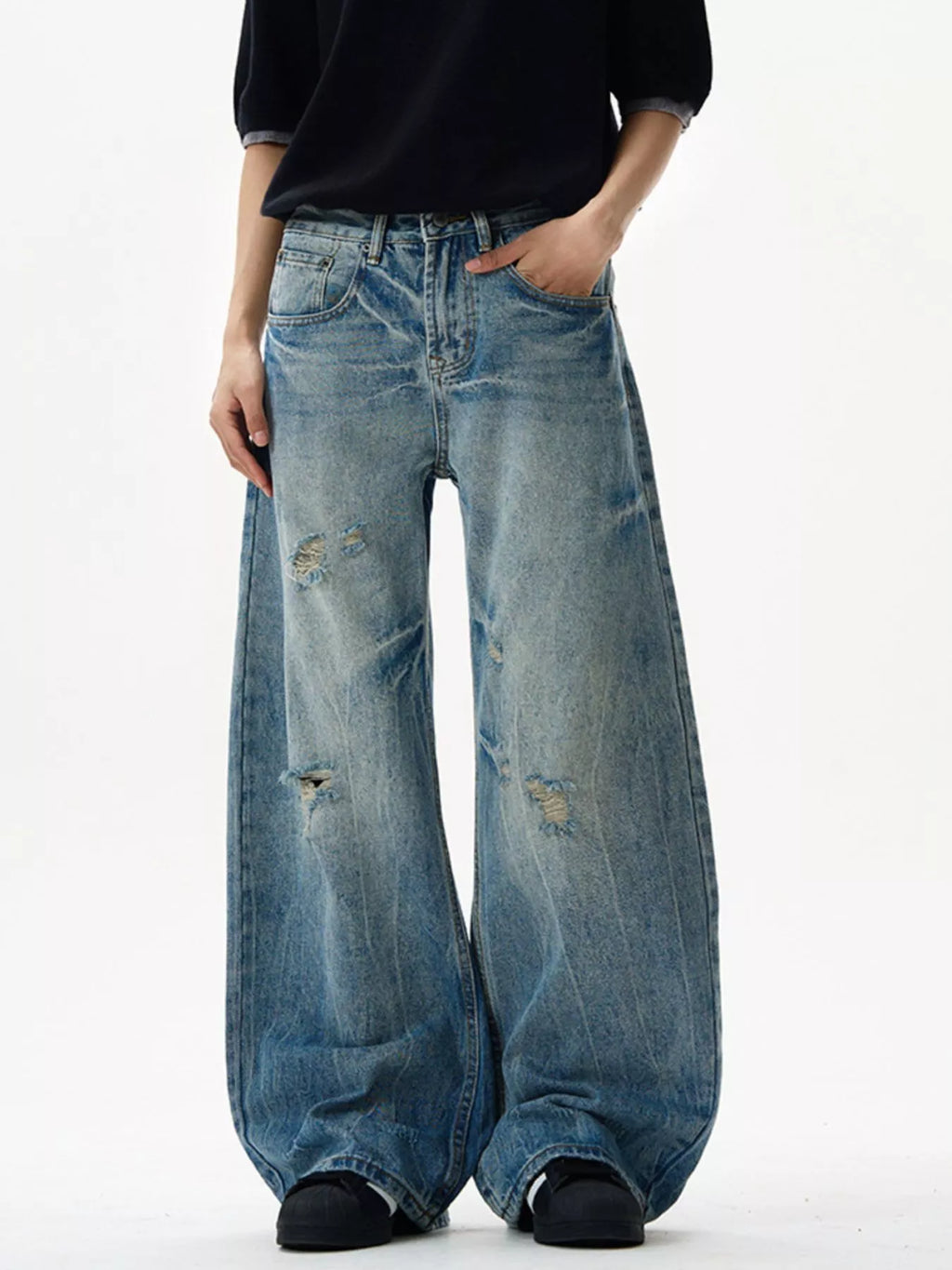 Men's Distressed Loose Fit Jeans