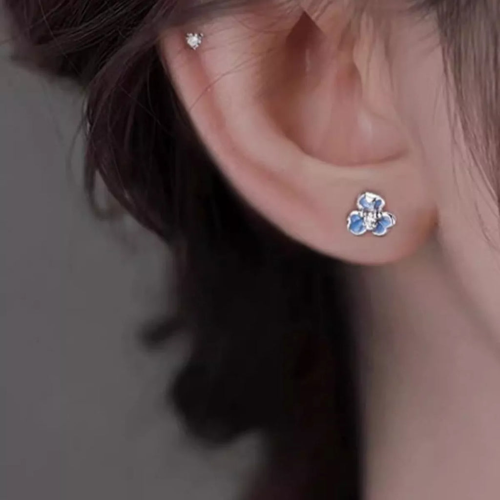999 Sterling Silver Flower Stud Earrings