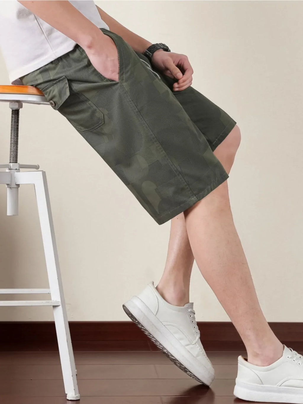 Men's Plus Size Drawstring Shorts with Pockets