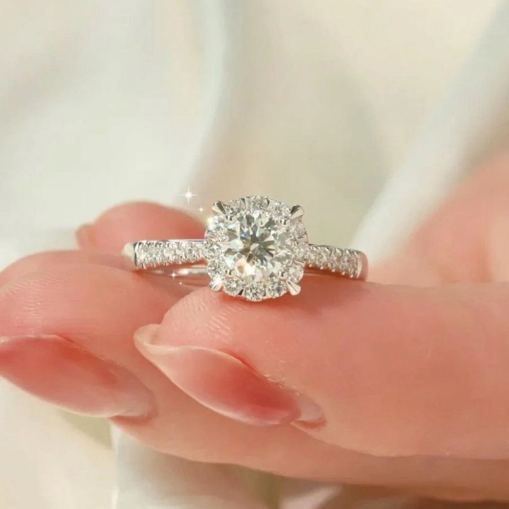 1 Carat Moissanite 925 Sterling Silver Ring