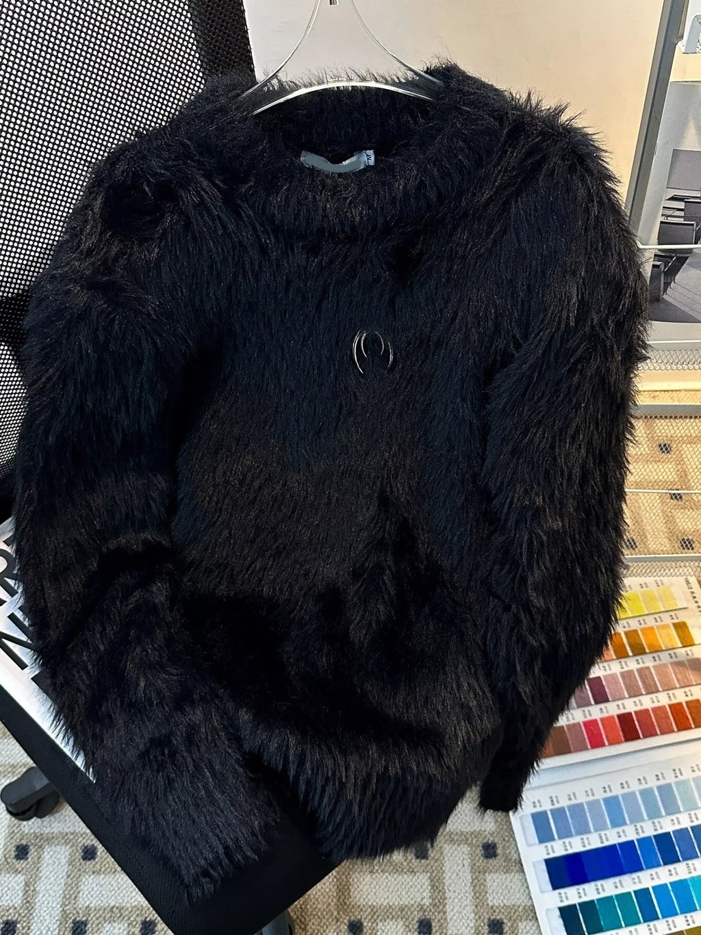 Men's Fluffy Round Neck Long Sleeve Sweater