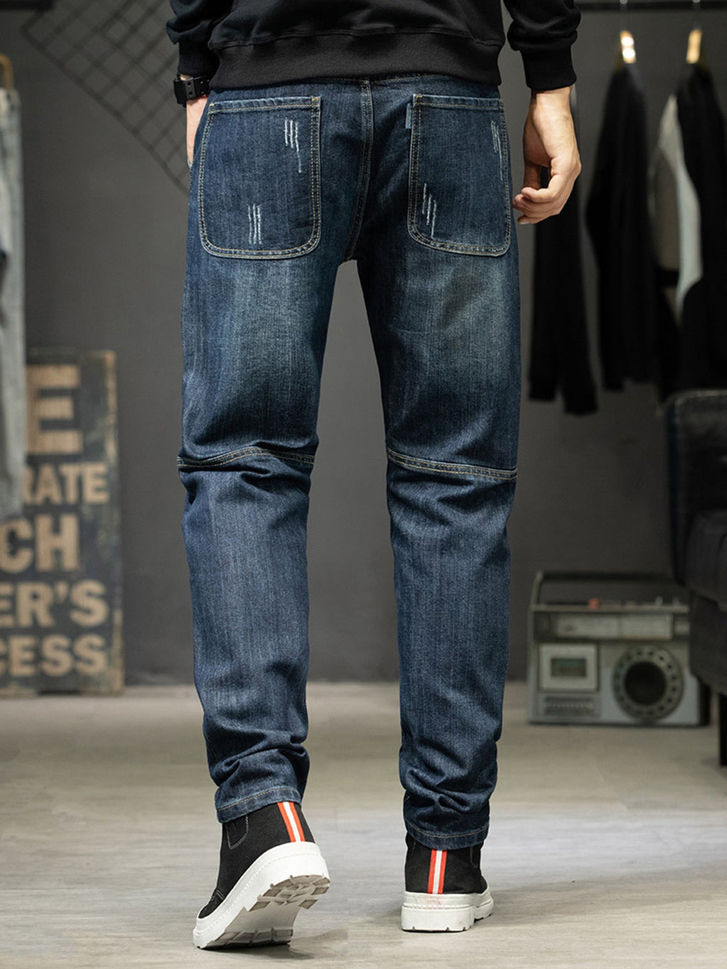 Men's Pocketed Slim Fit Jeans
