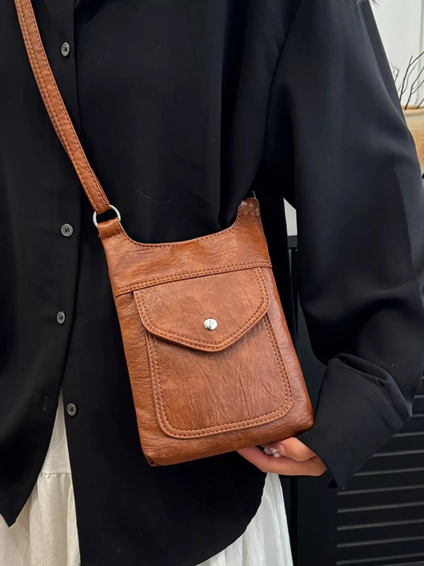 Adjustable Strap Leather Crossbody Bag