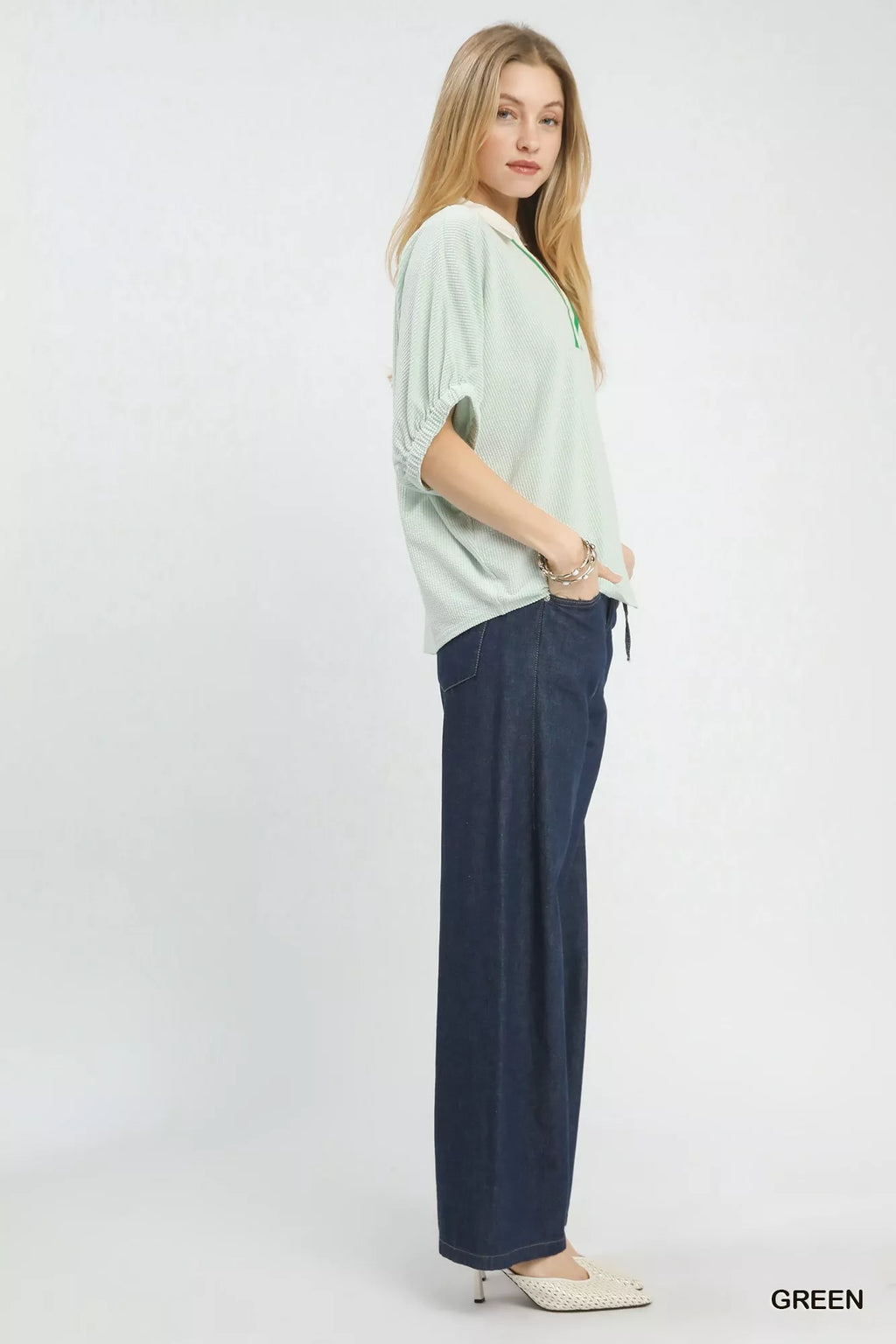 Umgee Contrast Collar V-Neck Top