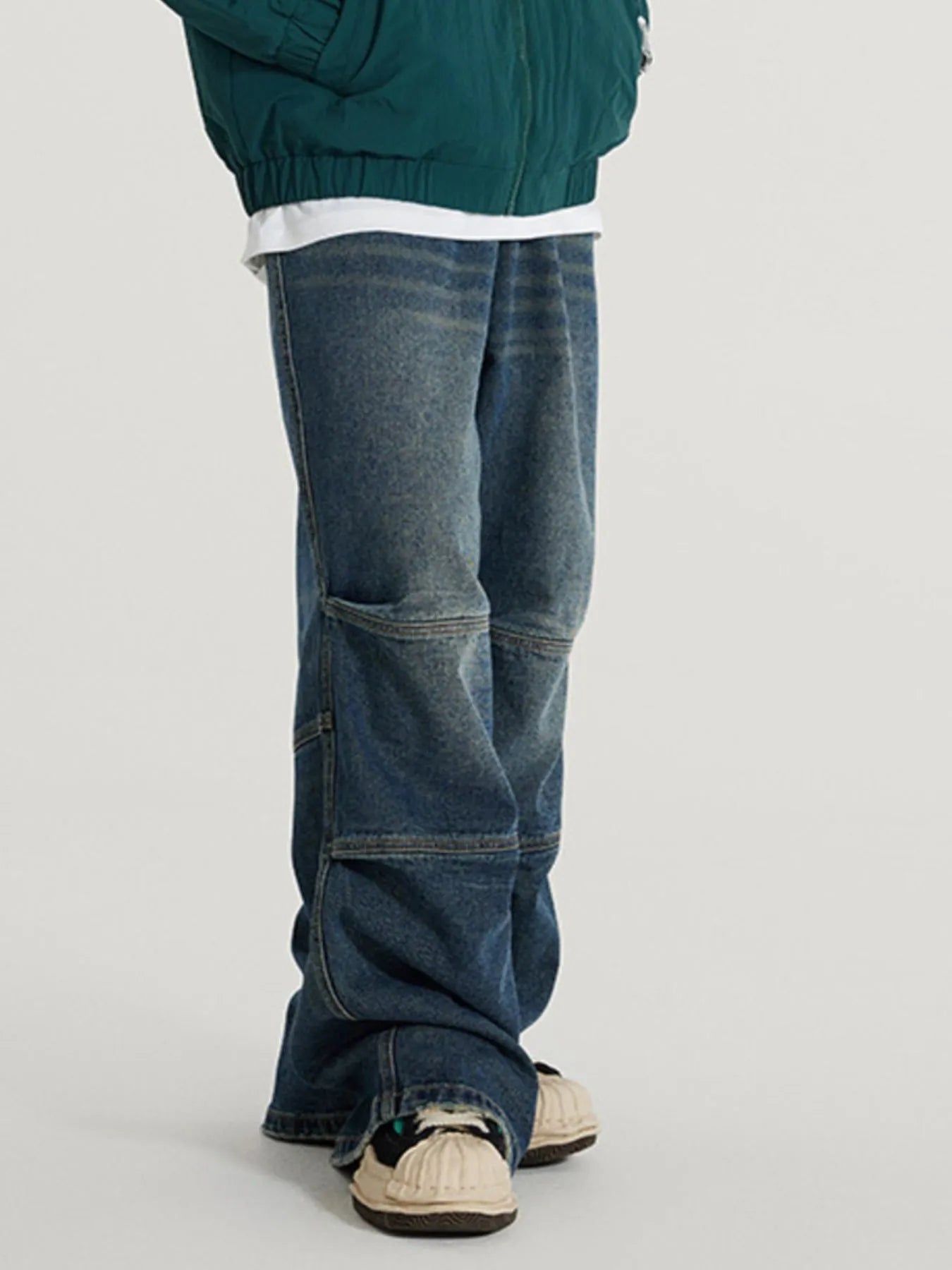 Men's Vintage Wide Leg Utility Jeans with Multi-Panel Design