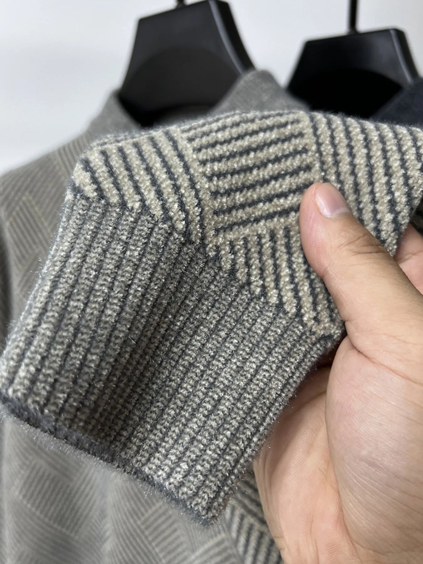 Men's Plus Size Textured Knit Long Sleeve Sweater