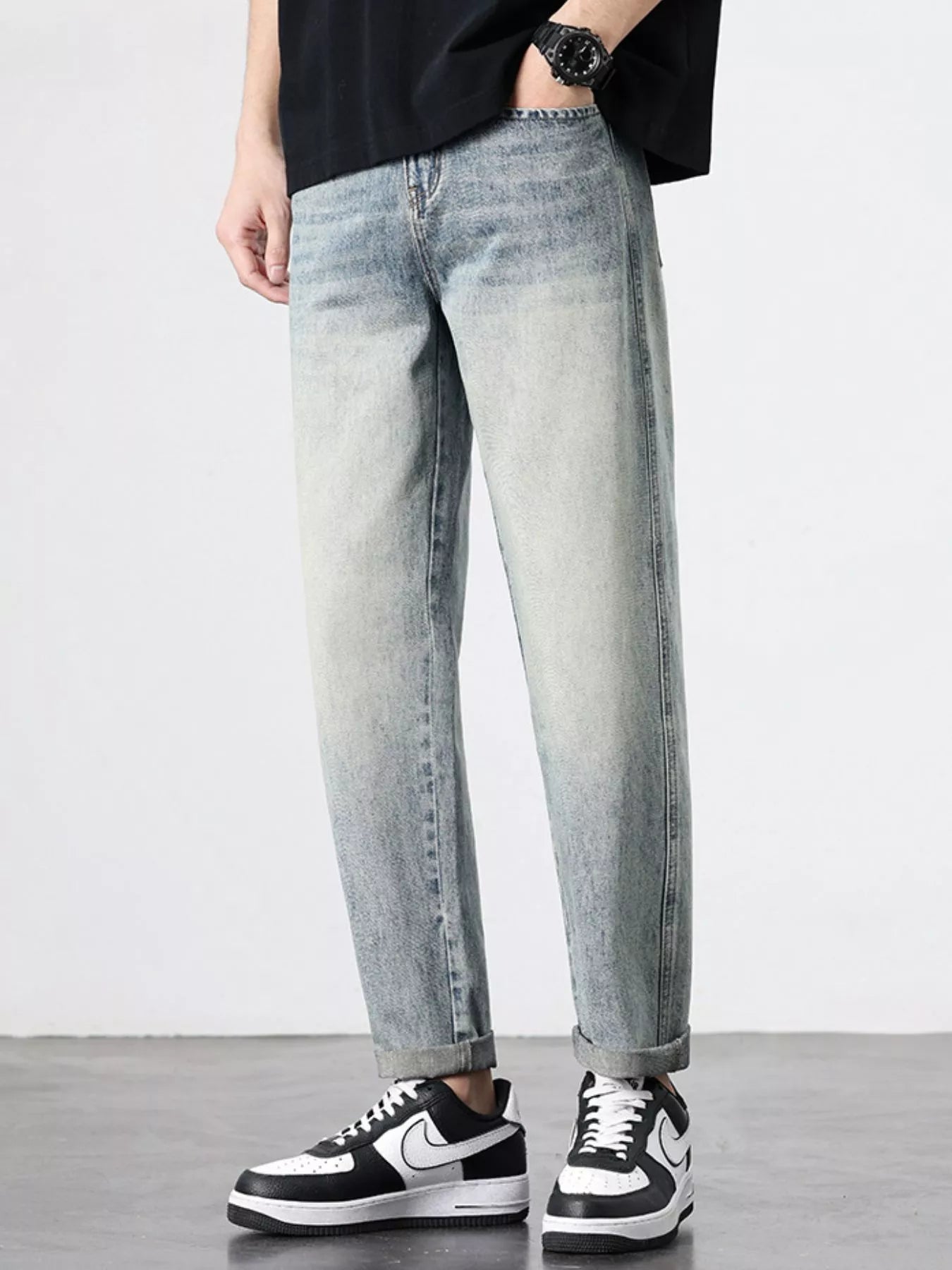 Men's Vintage Distressed Straight Leg Jeans