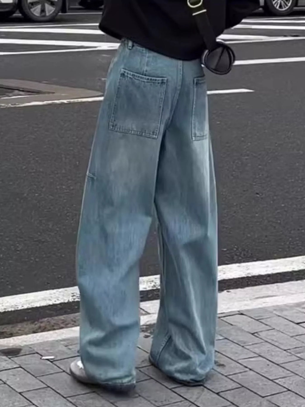 Men's Wide Leg Jeans