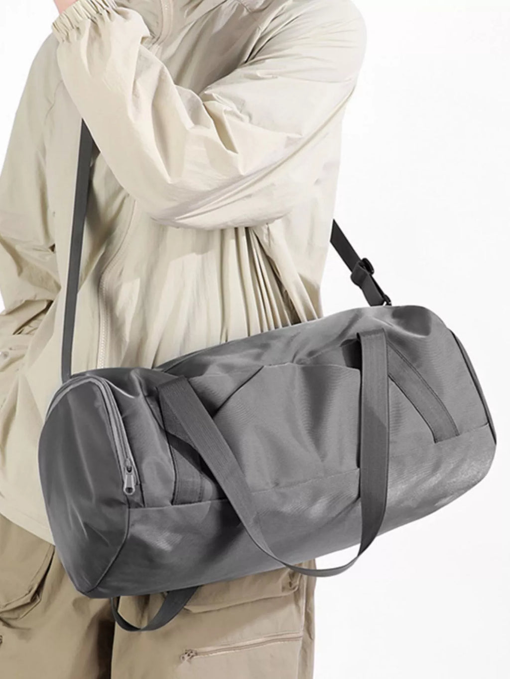 Lightweight Nylon Travel Bag