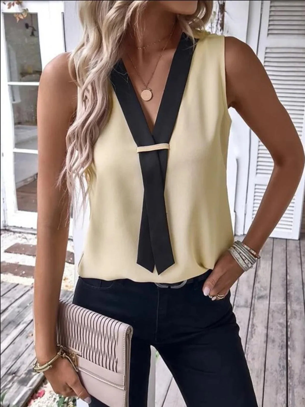 Full Size  V-Neck Contrast Tank Plus Size