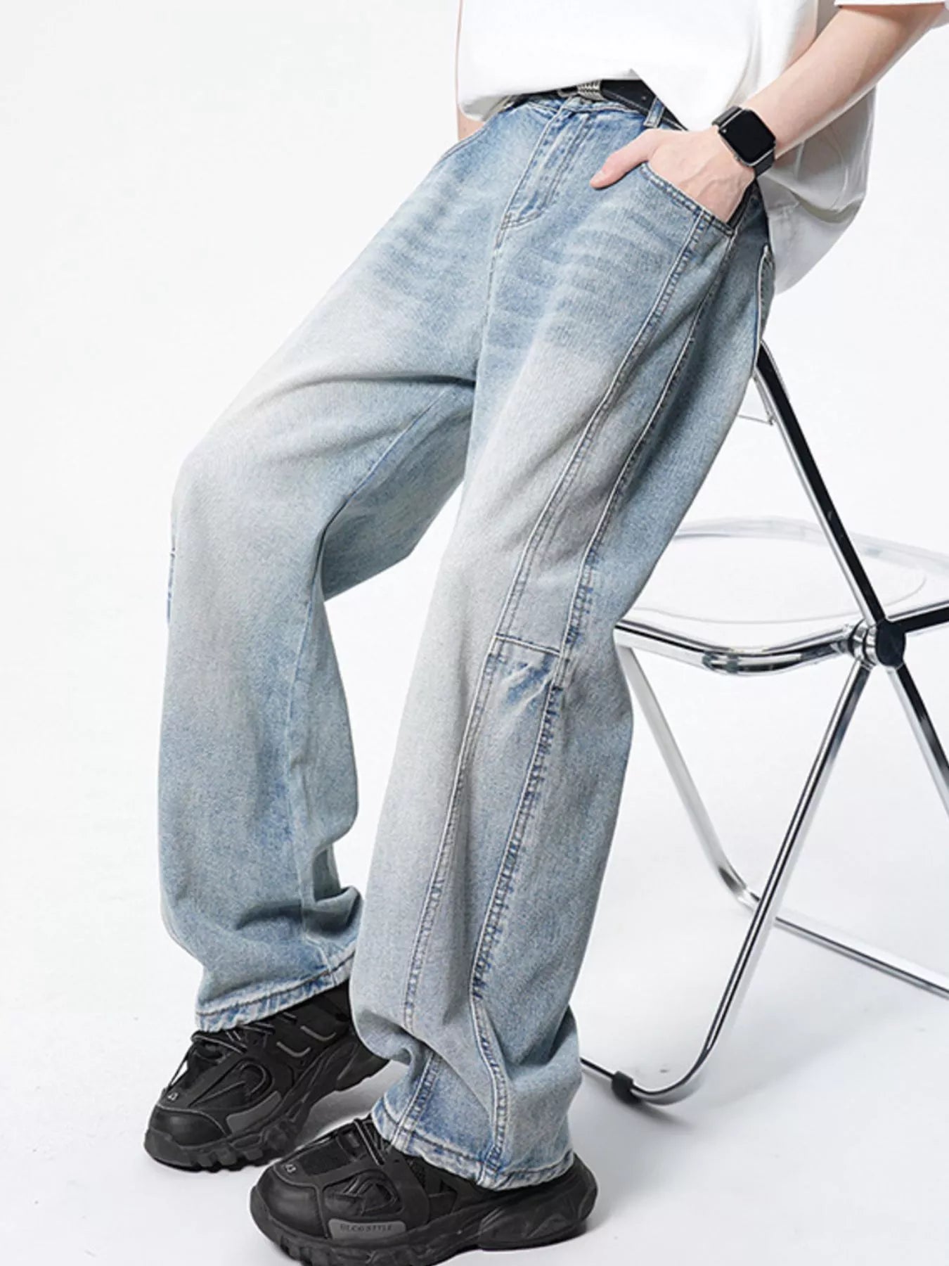 Men's Vintage Wash Wide Leg Jeans