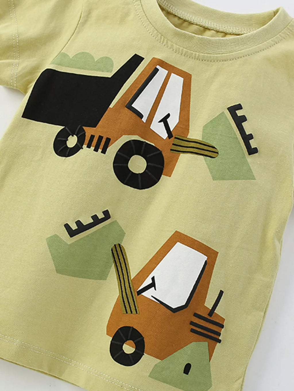 Children's Cartoon Excavator Round Neck Tee and Shorts Set