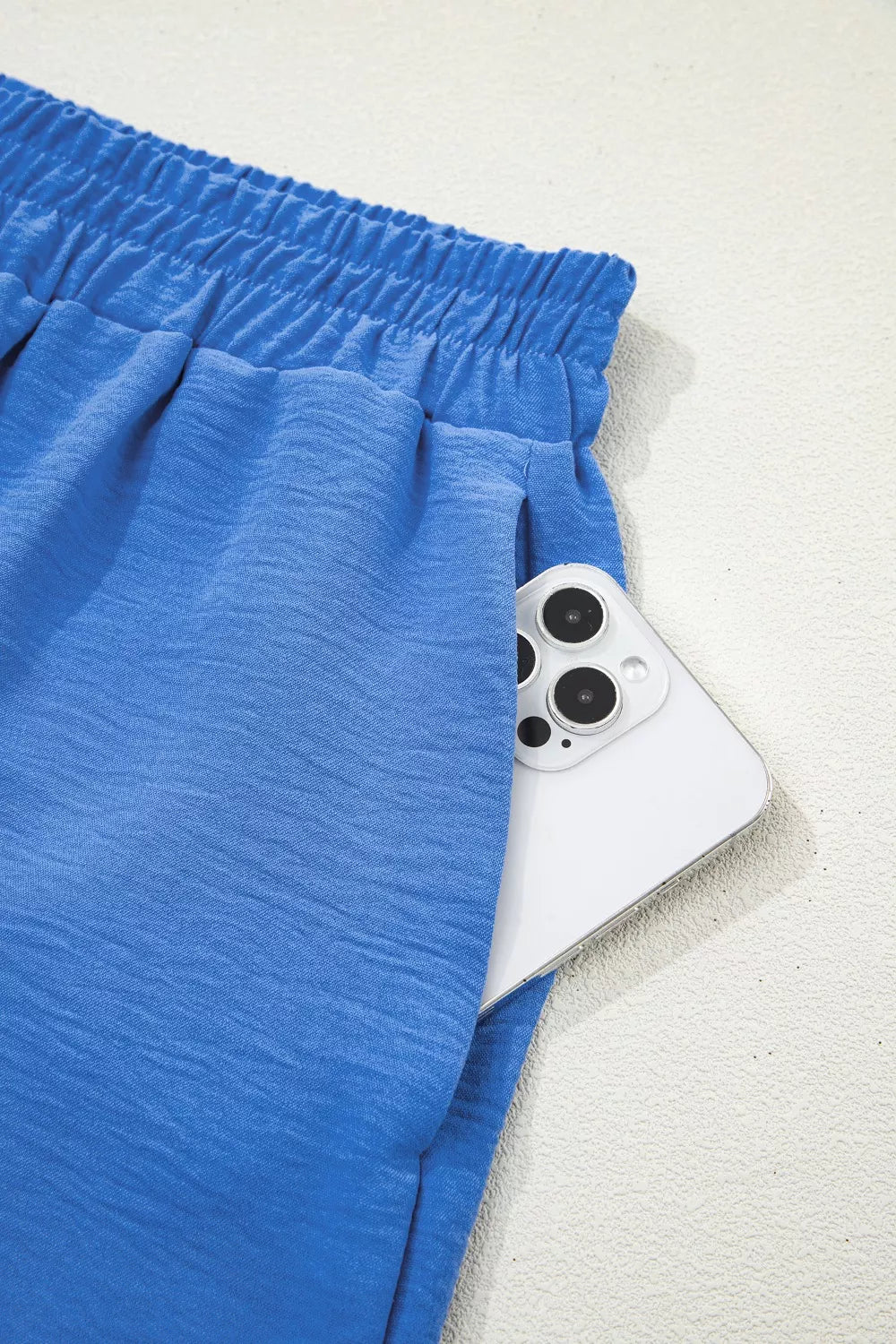 Casual Elastic Waist Flowy Shorts