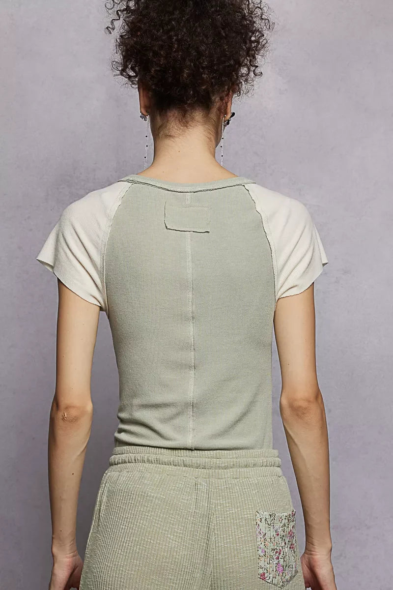 POL Round Neck Outseam Detail T-Shirt with Contrast Color Sleeves