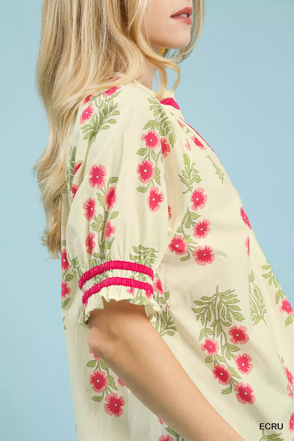 Umgee Floral V-Neck Puff Sleeve Top