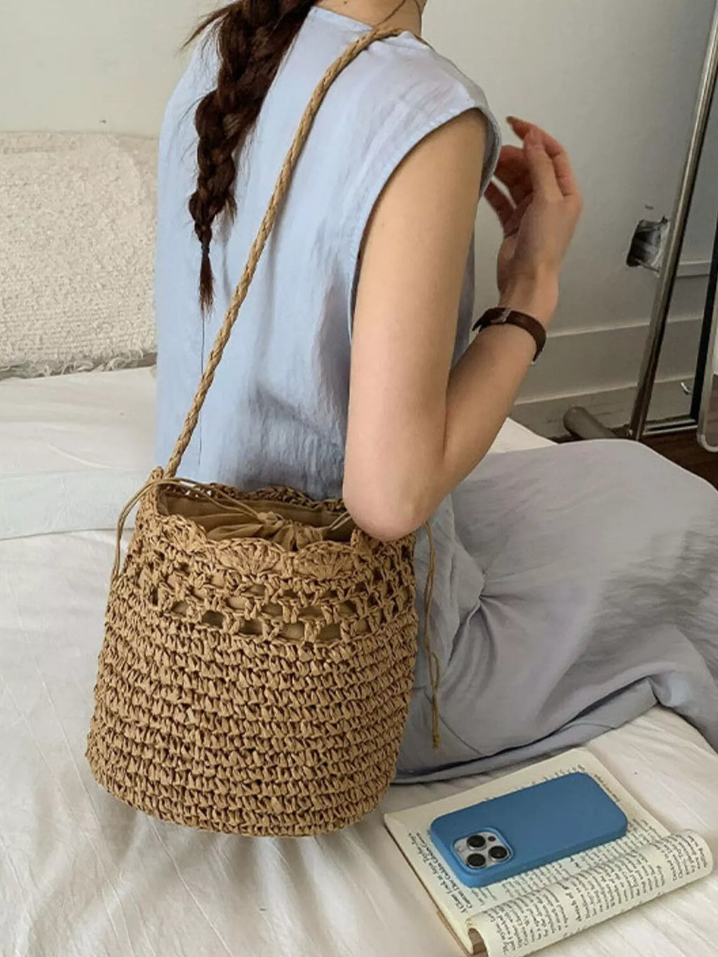 Woven Straw Bucket Shoulder Bag
