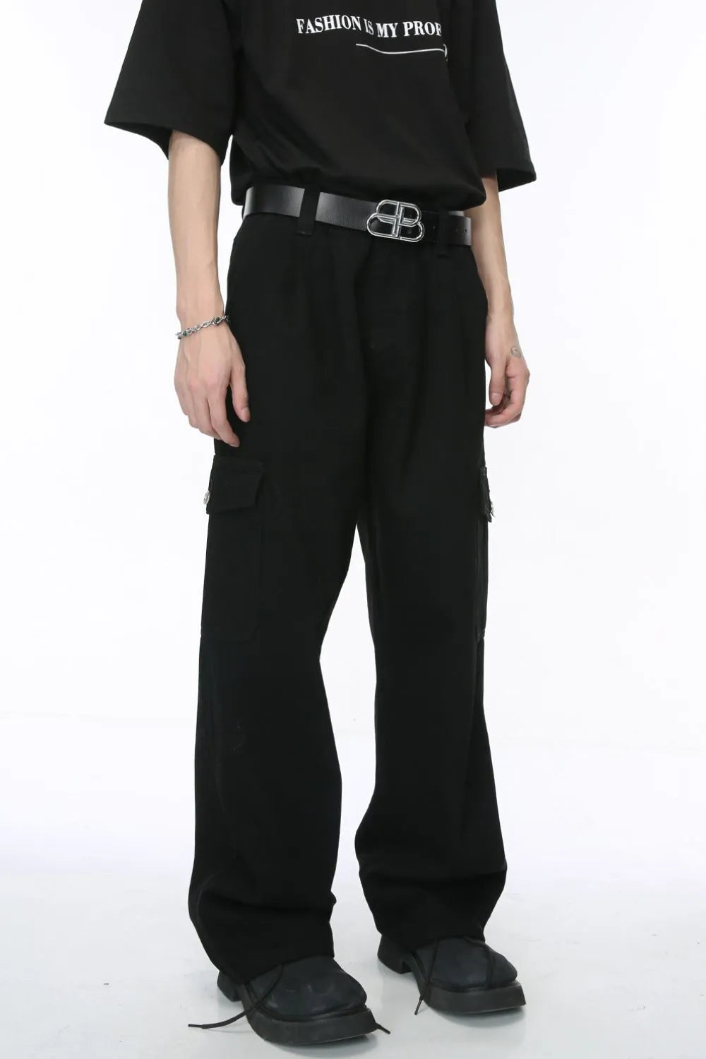 Wide Leg Jeans with Pockets