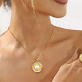Alloy Pearl Pendant Necklace