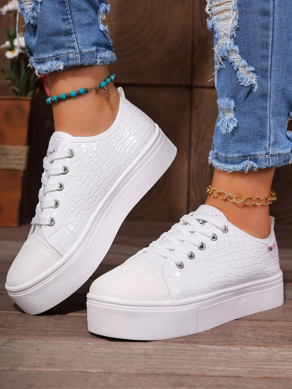 Round Toe Platform Sneakers