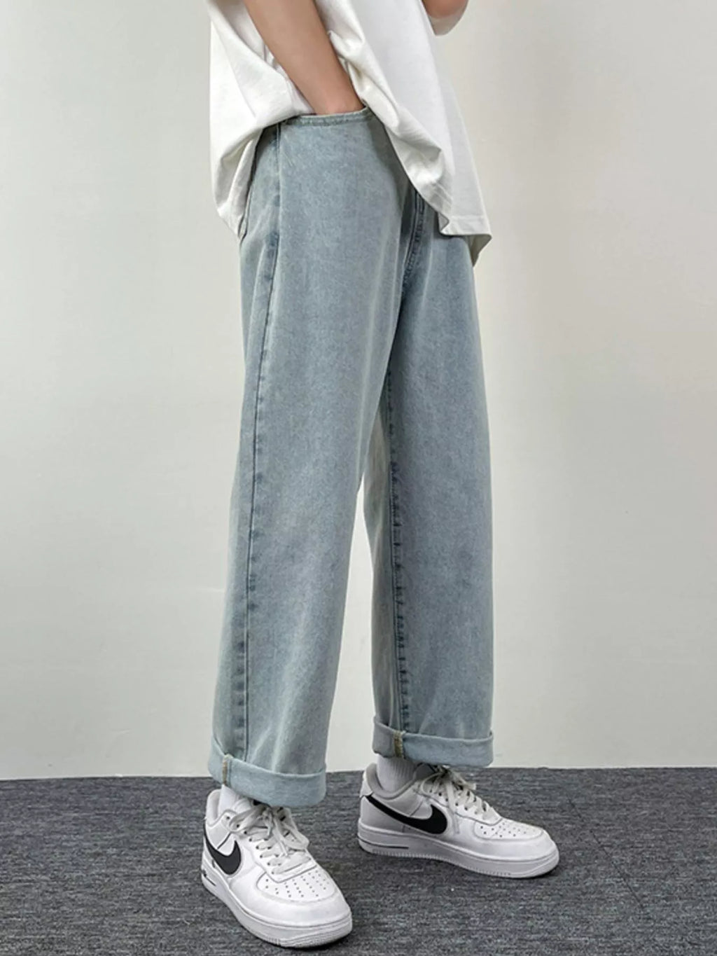 Men's Relaxed Fit Jeans