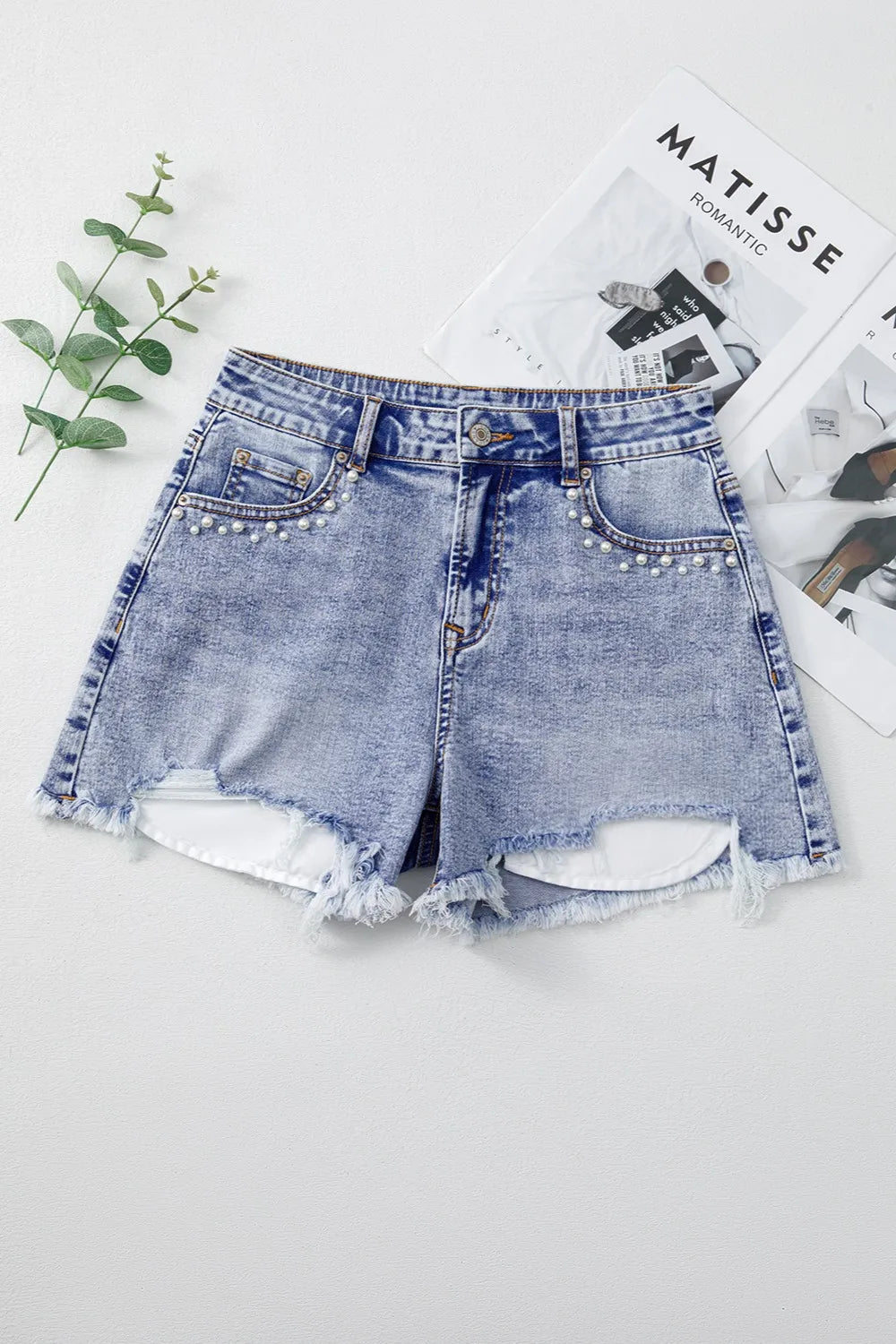Pearl Studded Pockets Raw Hem Denim Shorts